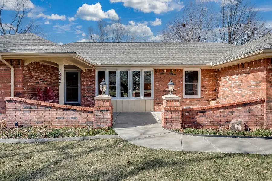 1547 N Caddy Ln, Wichita, KS 67212 - #2