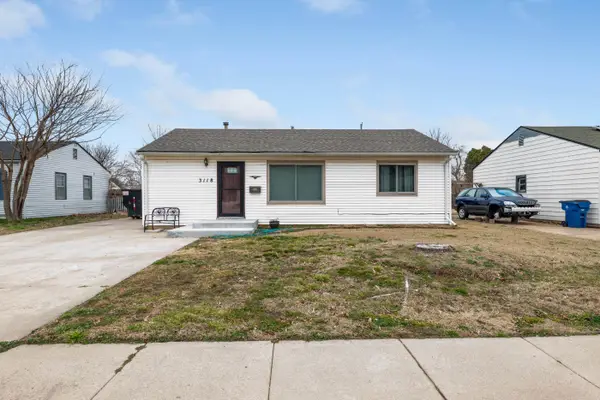 3118 S Mclean Blvd, Wichita, KS 67217