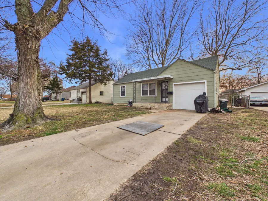 2735 S Classen St, Wichita, KS 67216 - #3