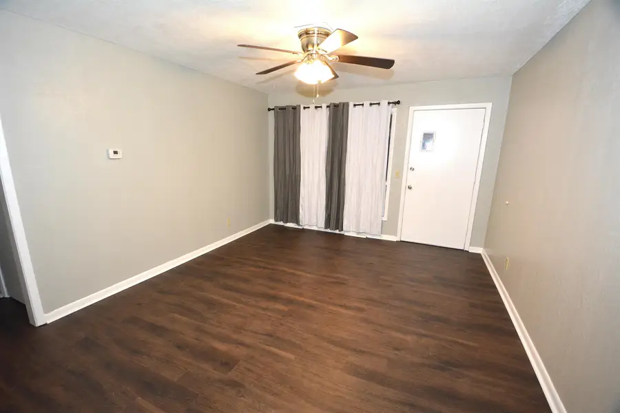 2136 S Euclid Ave, Wichita, KS 67213 - #2