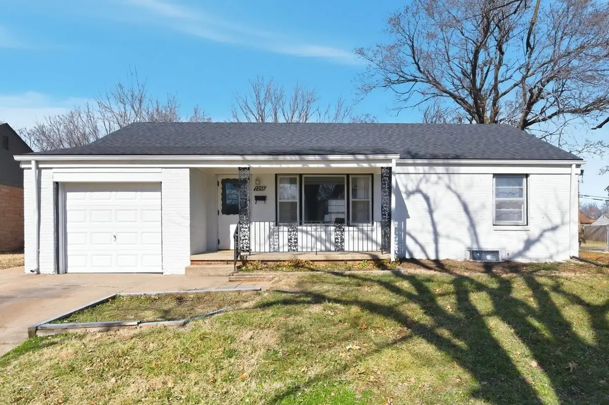 7238 E Morris St, Wichita, KS 67207-2212 - #1