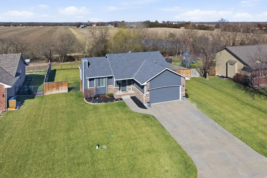 218 W Meadowsweet Ct, Andover, KS 67002 - #2