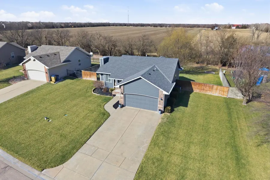 218 W Meadowsweet Ct, Andover, KS 67002 - #3