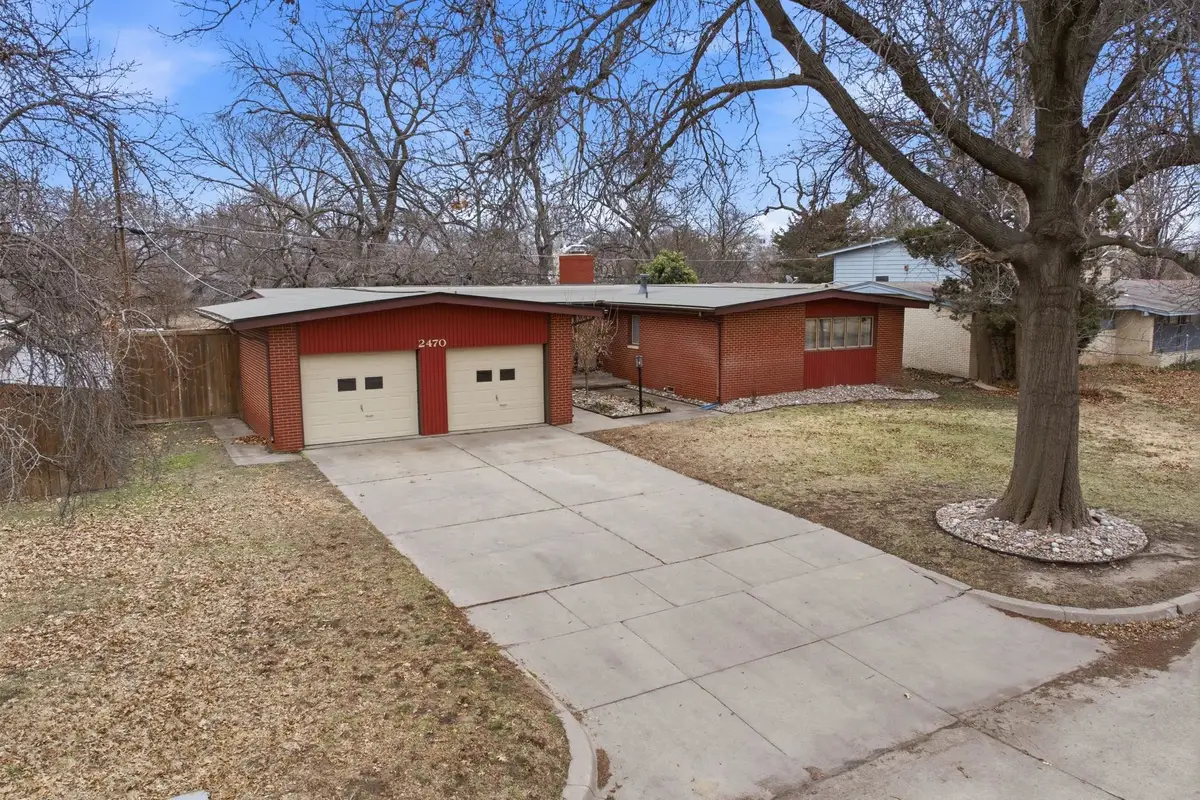2470 N Coolidge Ave, Wichita, KS 67204 - #1