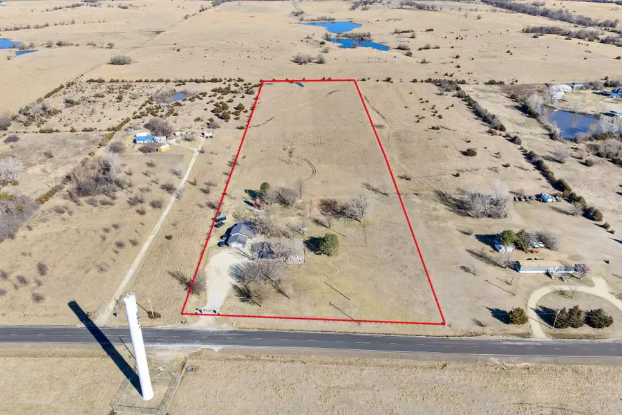 6380 NW 30th St, Towanda, KS 67144 - #2