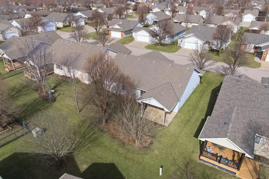 8303 W 15th St N, Wichita, KS 67212 - #2