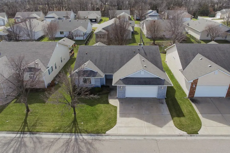 8303 W 15th St N, Wichita, KS 67212 - #3