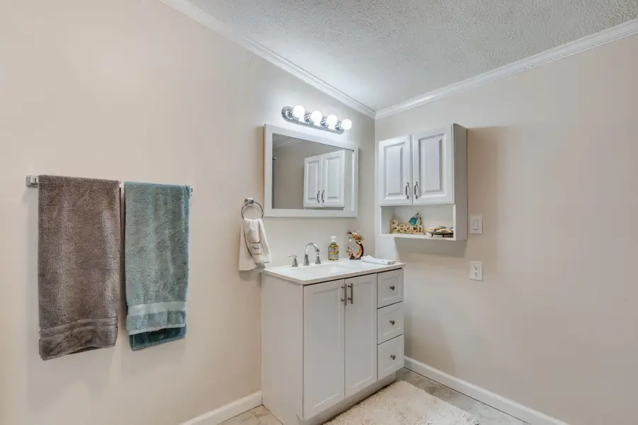 14931 SW 158th Ter, Rose Hill, KS 67133-7803 - #2