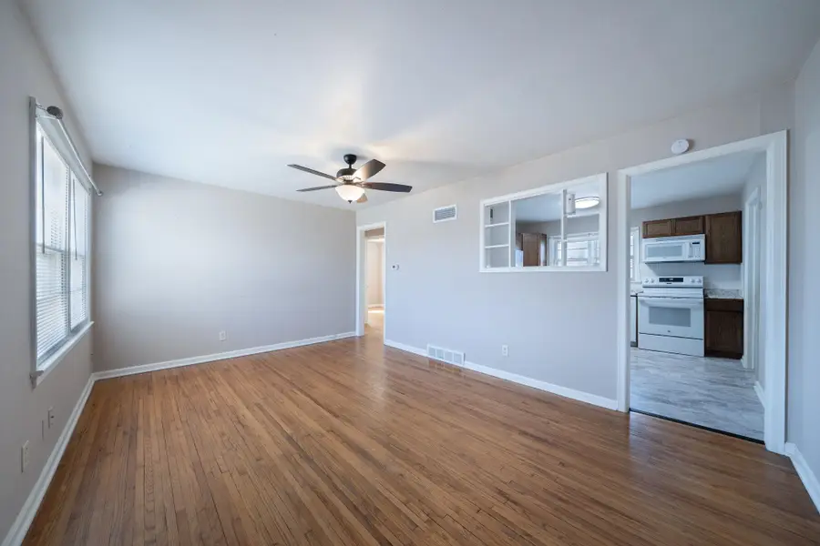 2743 S Greenwood St, Wichita, KS 67216 - #2