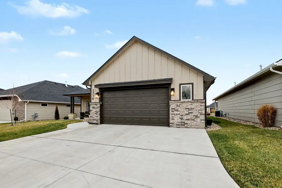 1716 N Forestview Ct, Wichita, KS 67235 - #3