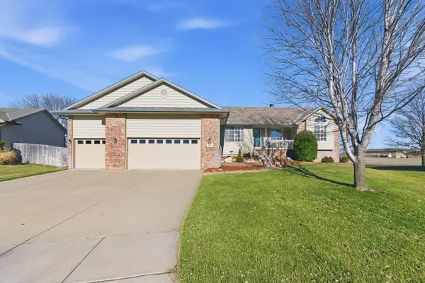 484 S Limuel Ct, Wichita, KS 67235