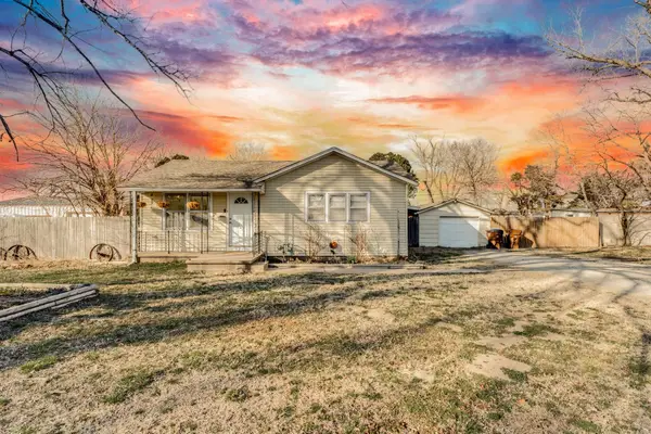 918 W 51st St S, Wichita, KS 67217