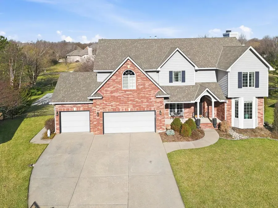 109 N Chelmsford Ct, Wichita, KS 67230 - #2