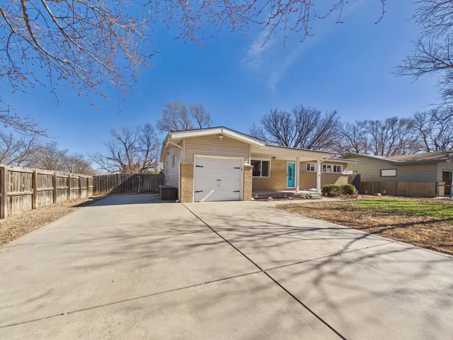 1460 N Kokomo Ave, Derby, KS 67037 - #2