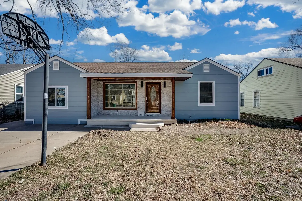 2038 S Poplar St, Wichita, KS 67211 - #1