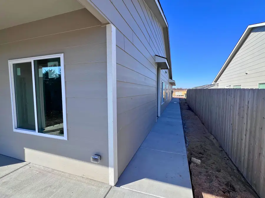 3804-3806 S Bluelake Street, Wichita, KS 67215 - #3