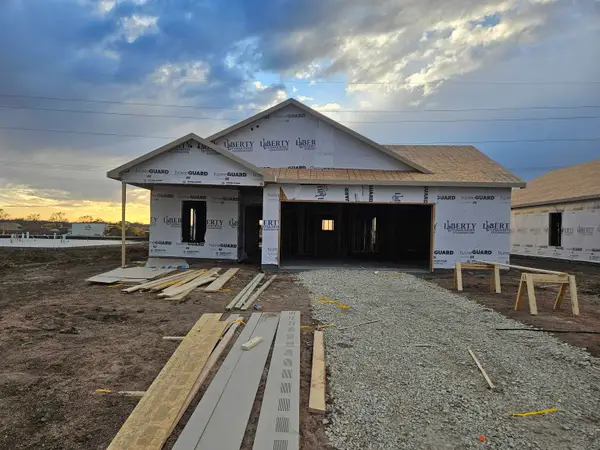 1025 N Forestview St, Wichita, KS 67235