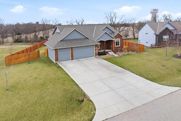 1233 E Bearhill Circle, Park City, KS 67147