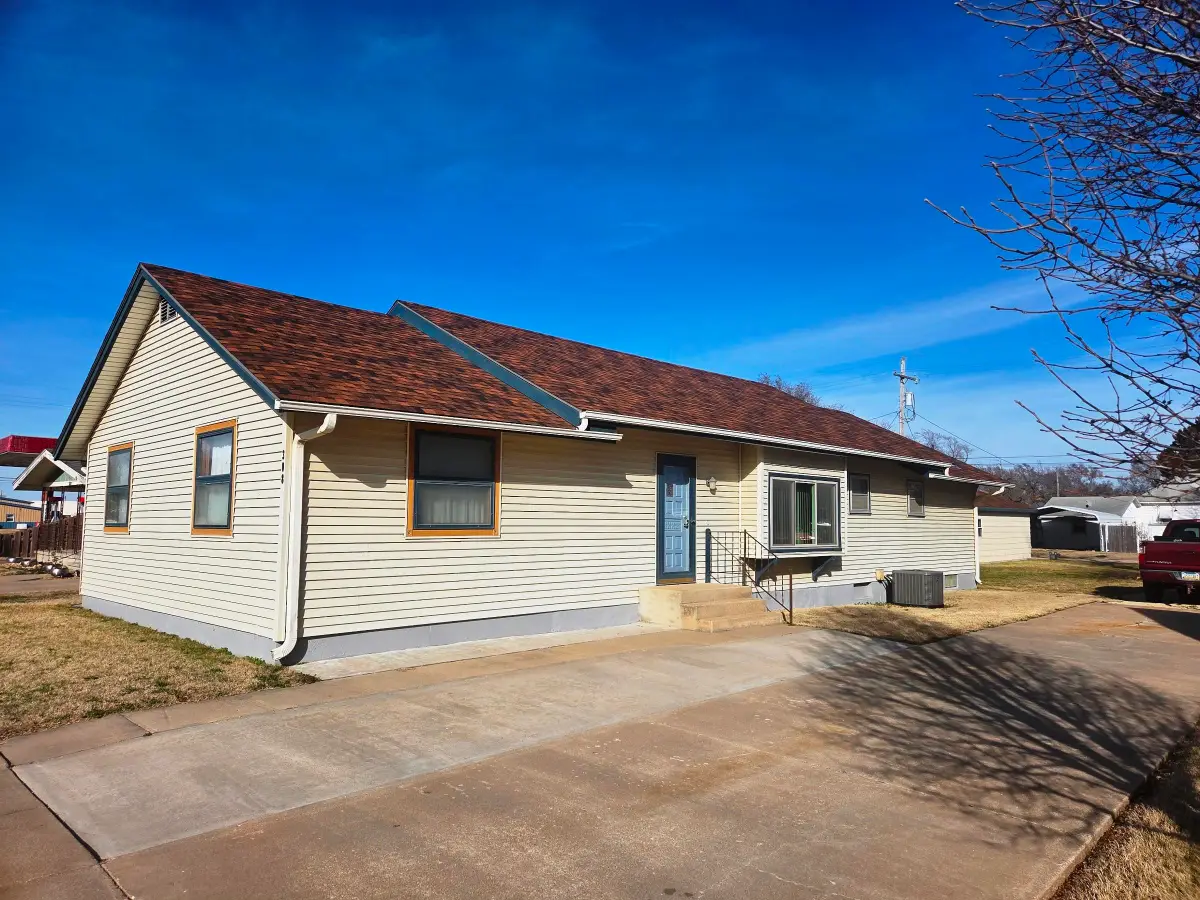 308 N Ash, Hillsboro, KS 67063 - #1
