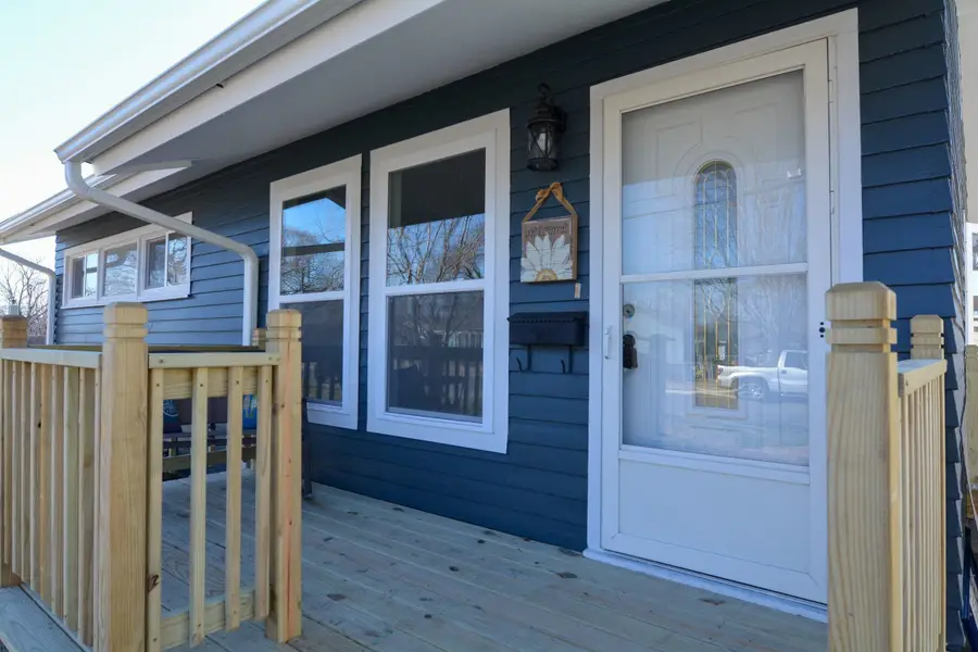 719 W 3rd St., Valley Center, KS 67147 - #2