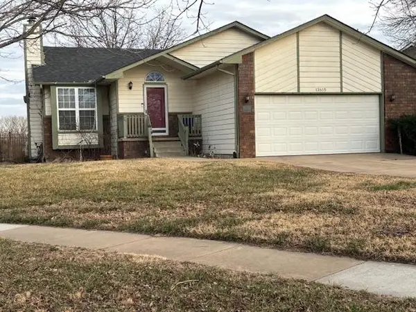 12615 W Hendryx Ct, Wichita, KS 67235