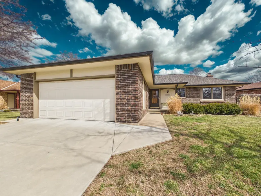 2230 S Flynn St, Wichita, KS 67207 - #2