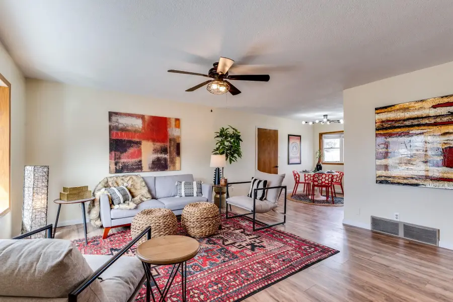 950 N Country Acres, Wichita, KS 67212 - #3