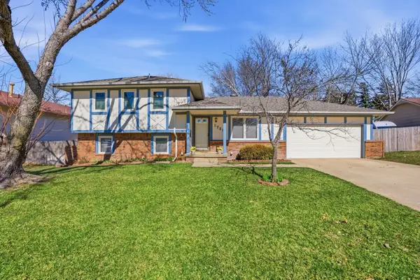 1722 Overlook Dr., Derby, KS 67037