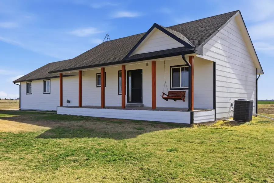 15477 SE 40 St, Cheney, KS 67025 - #2