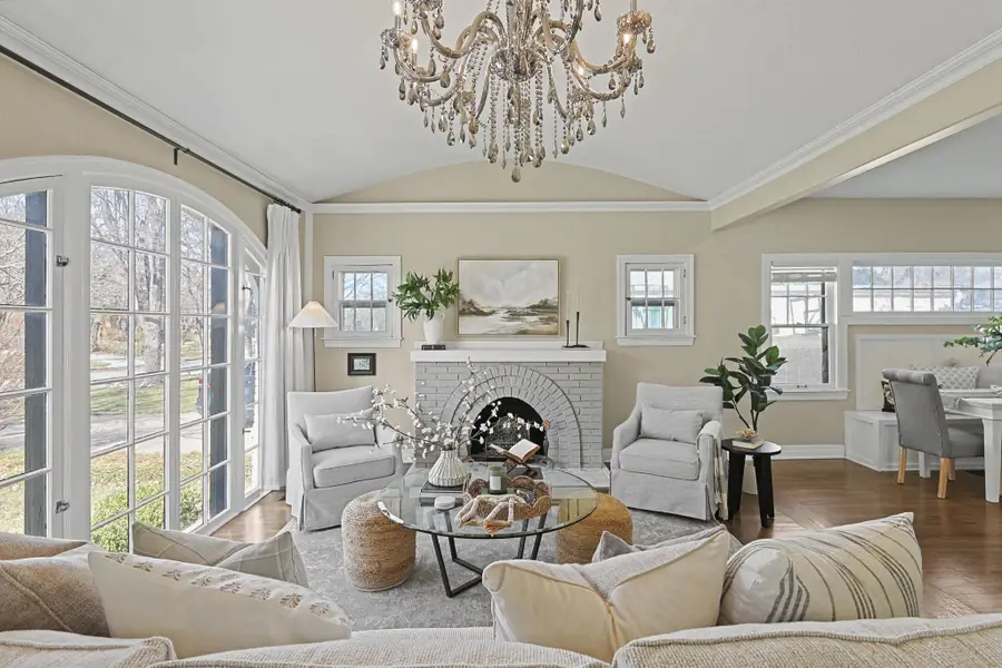 420 S Bluff Ave, Wichita, KS 67218 - #2