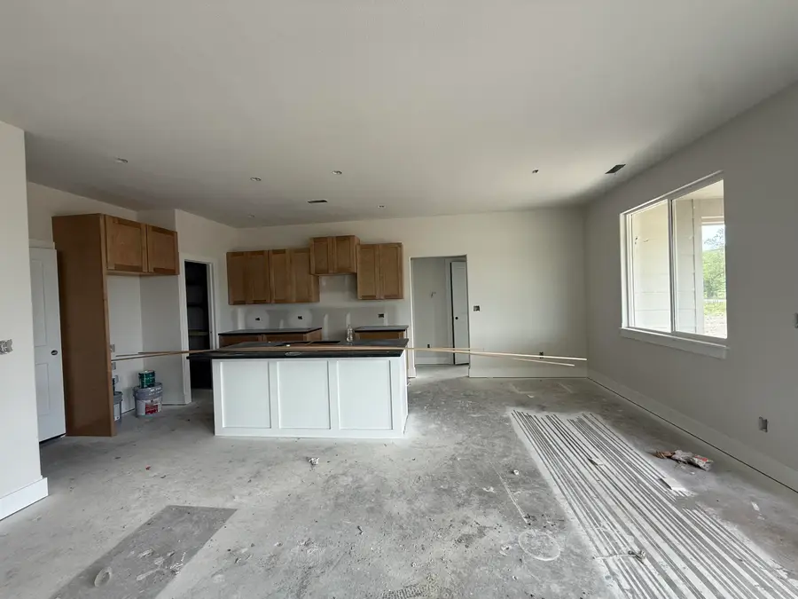 5404 N Toben Ct, Bel Aire, KS 67226 - #2