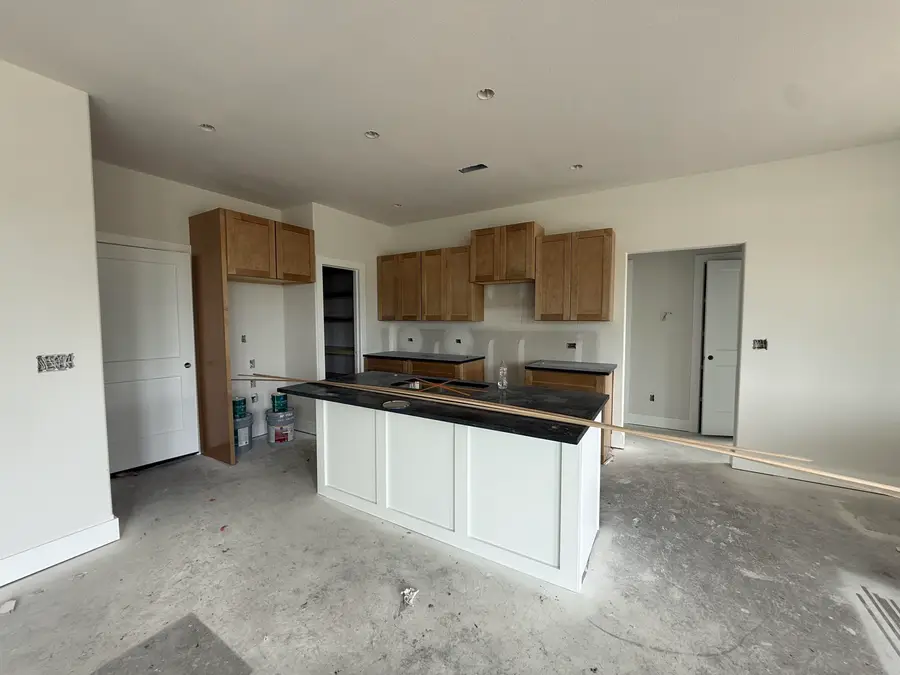 5404 N Toben Ct, Bel Aire, KS 67226 - #3