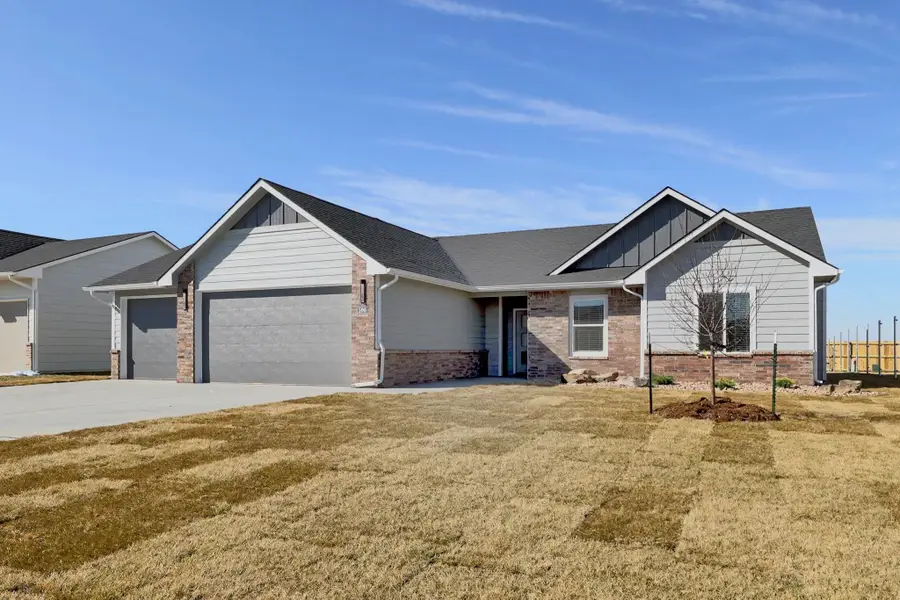 596 W Long Path Ct, Goddard, KS 67052 - #2