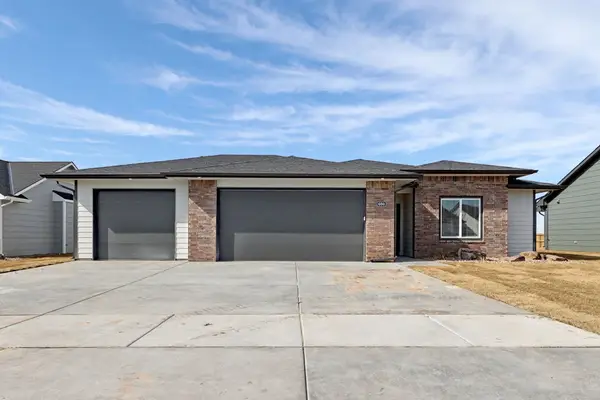 600 W Long Path Ct, Goddard, KS 67052