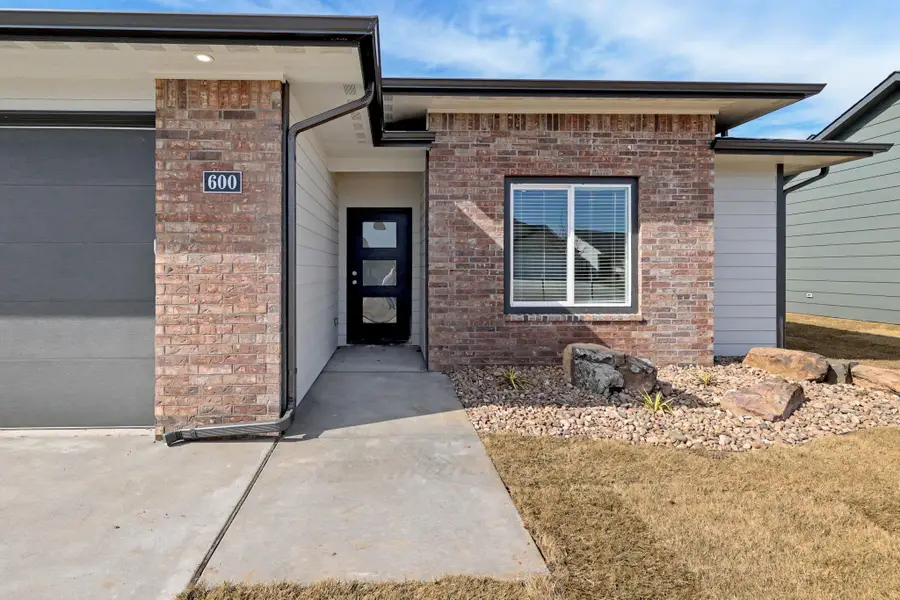 600 W Long Path Ct, Goddard, KS 67052 - #2