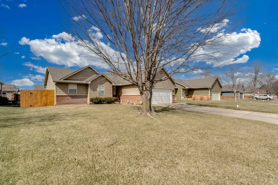 2703 N Parkdale St, Wichita, KS 67205-6019 - #3