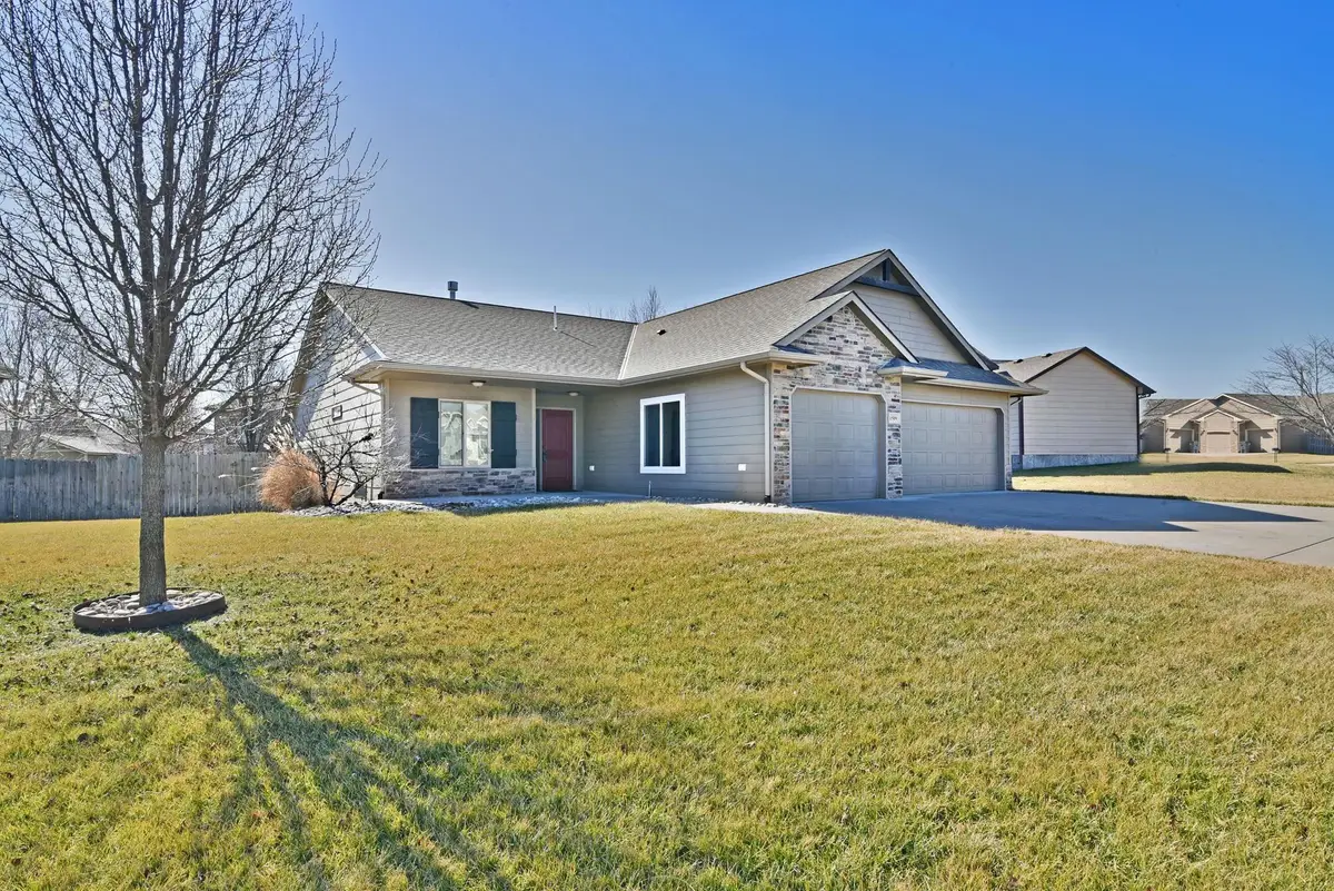 1509 W Hickory St, Haysville, KS 67060 - #1