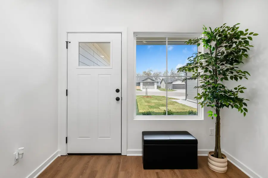 11334-11336 W 35th Cir, Wichita, KS 67215 - #3