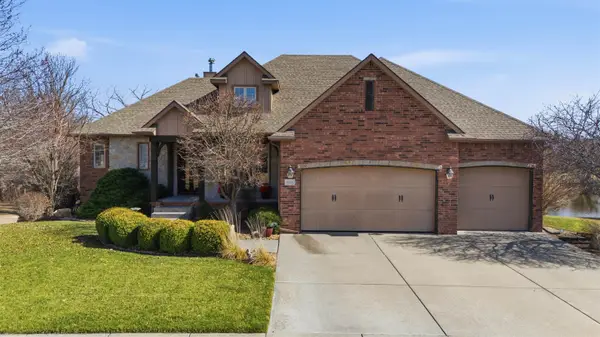 1219 E Waters Edge St, Derby, KS 67037