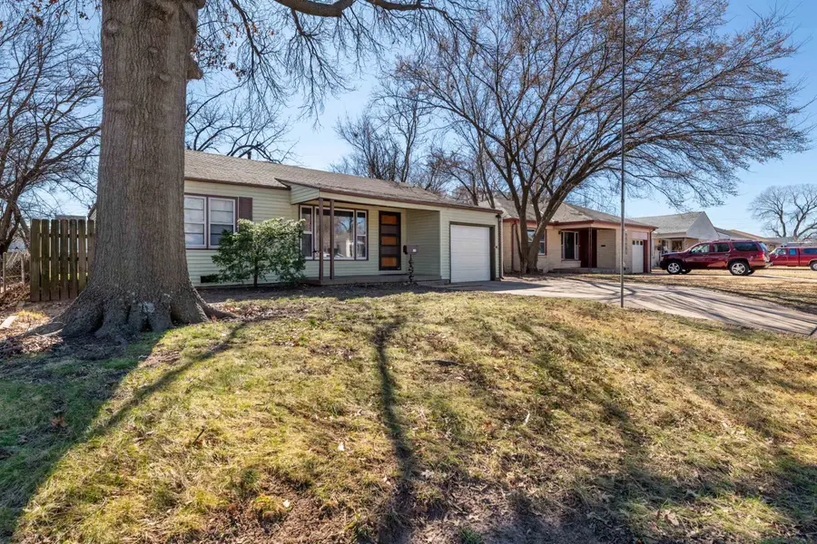 3801 E Grail Ave, Wichita, KS 67218 - #3