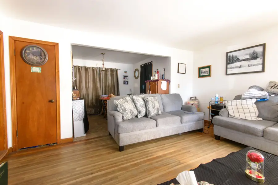 1807 Roanoke St, Wichita, KS 67218 - #3