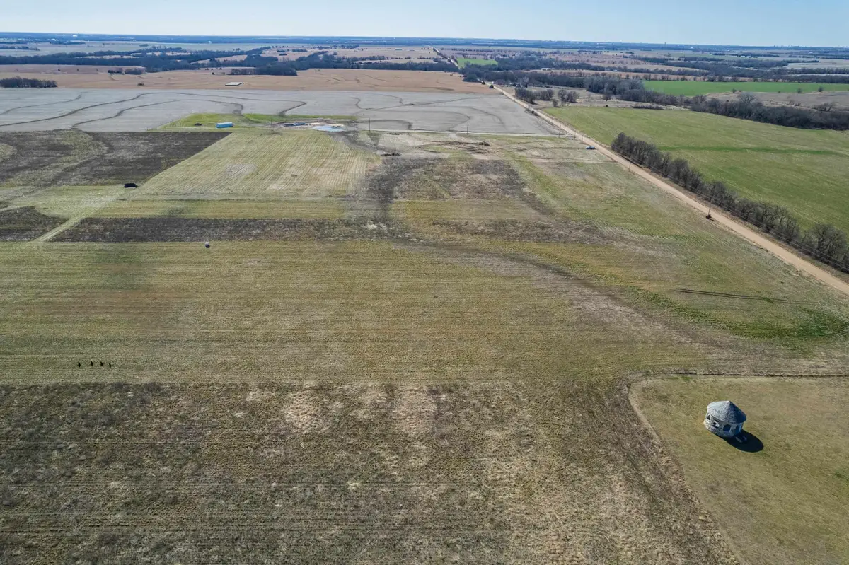 10088 N 127th St E, Valley Center, KS 67147 - #1