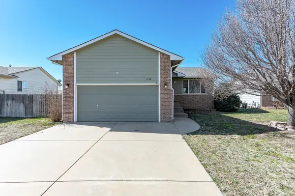 2129 S Upland Hills St, Wichita, KS 67235