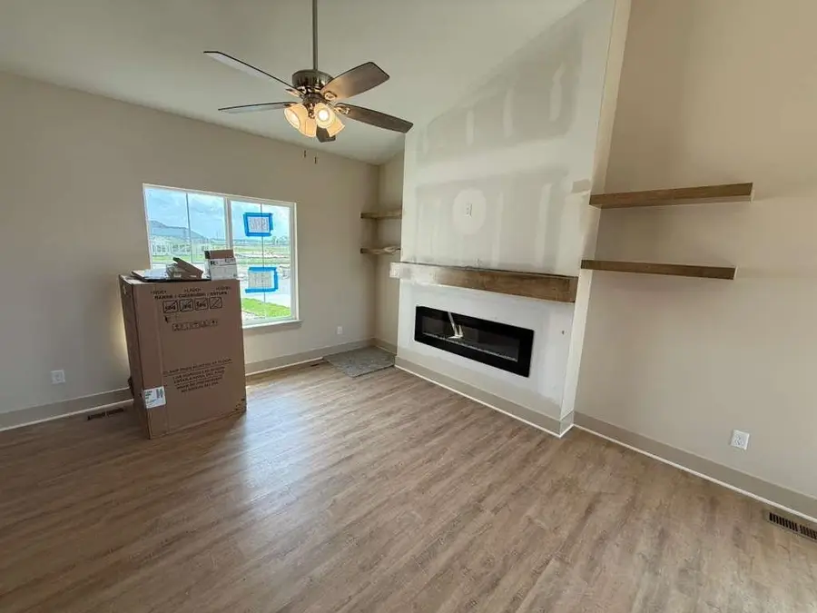 1540 E Midway Ct., Valley Center, KS 67147 - #3