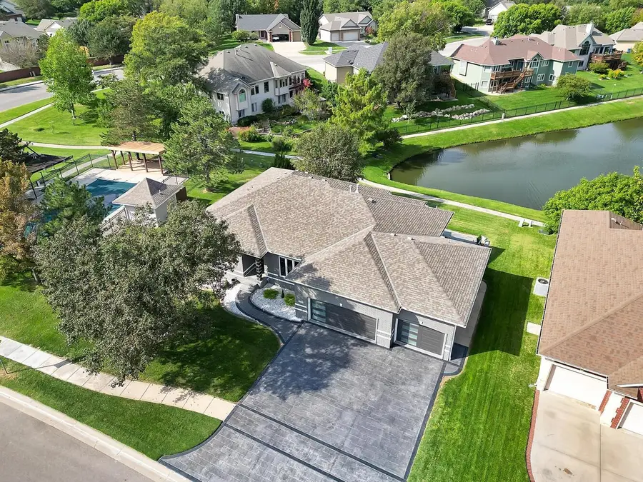 1755 E Tiara Pines St, Derby, KS 67037 - #2