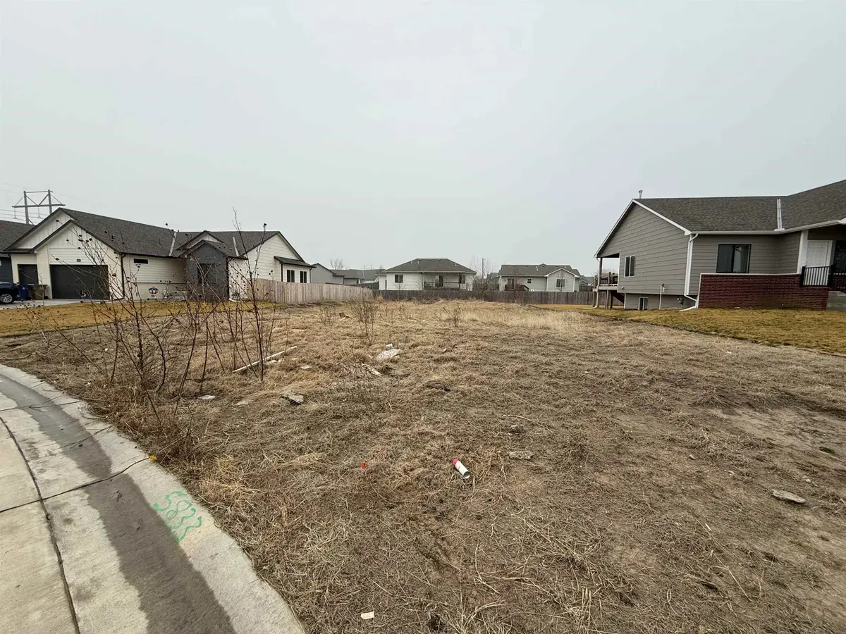 5833 N Newport St., Park City, KS 67219 - #1