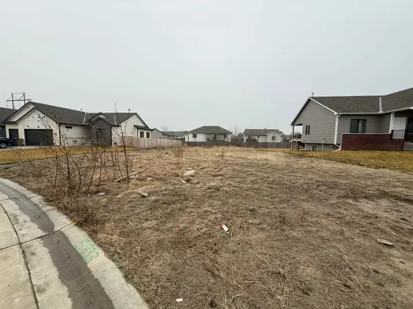 5833 N Newport St., Park City, KS 67219