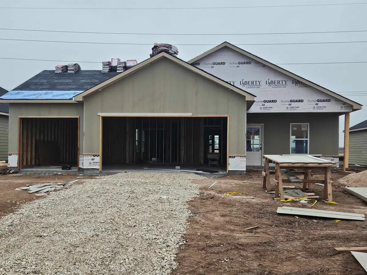 1021 N Forestview St, Wichita, KS 67235 - #1