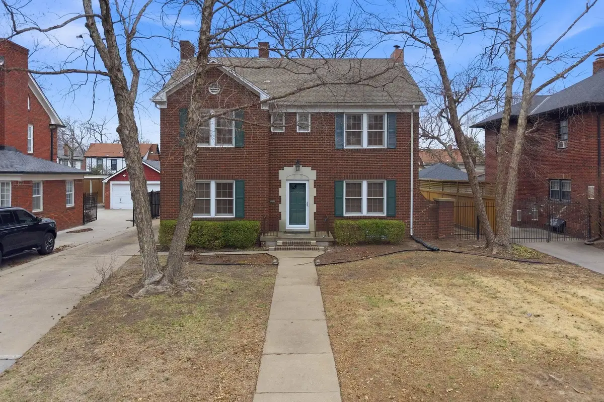 260 S Dellrose Ave, Wichita, KS 67218 - #1