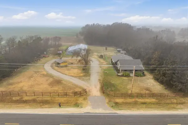 4949 N 247th St W, Andale, KS 67001